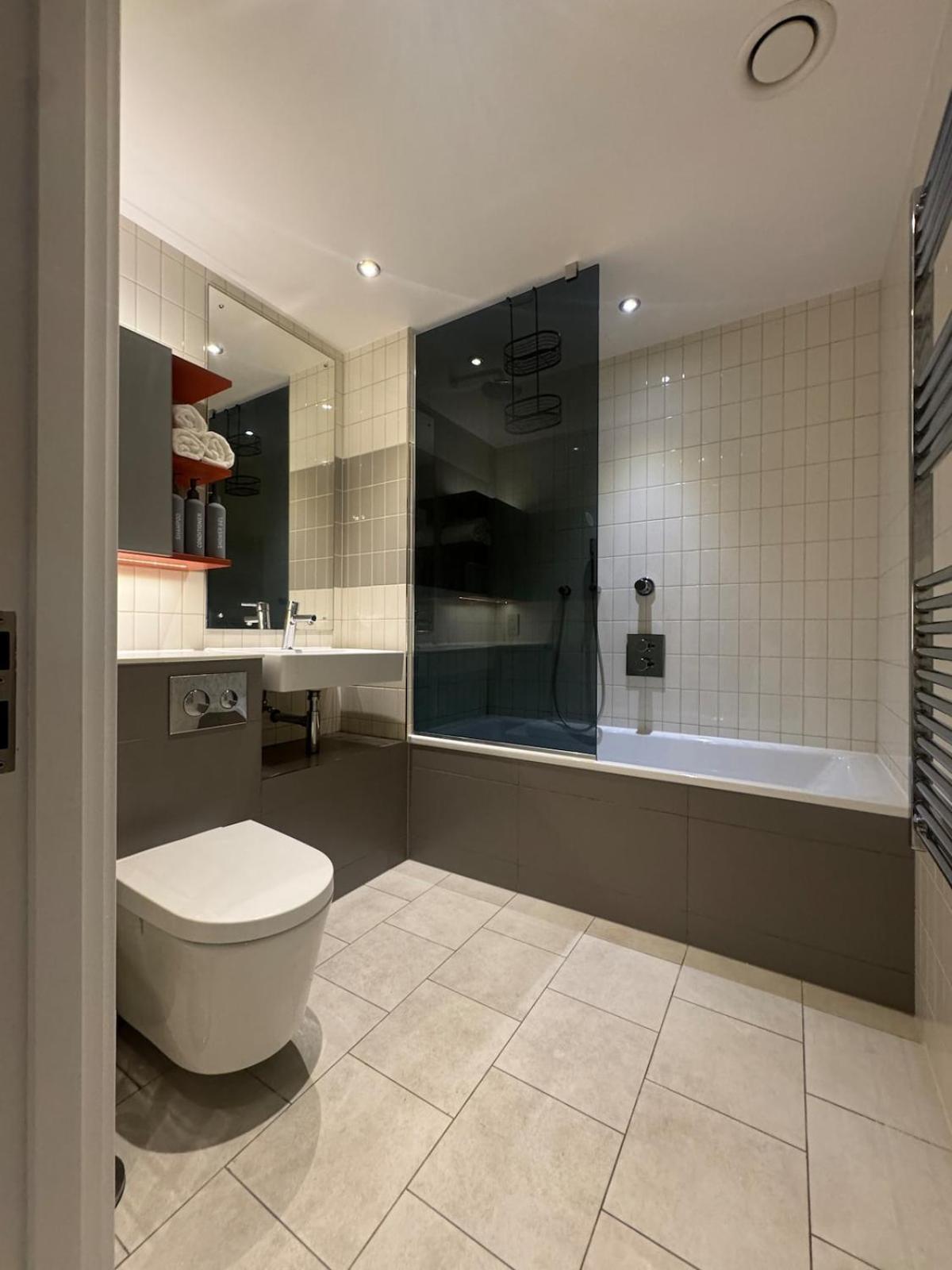 Luxury 1 Bedroom Apartment In Londres Exterior foto